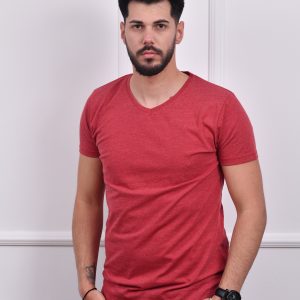 Crvena muška majica sa kratkim rukavima i V izrezom, jednostavan dizajn